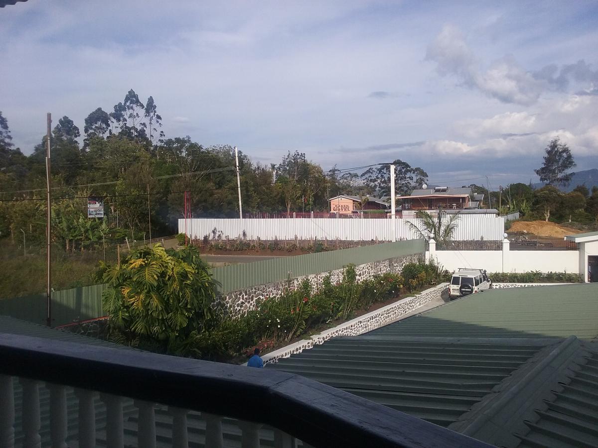Mcroyal Hotel Mount Hagen 外观 照片