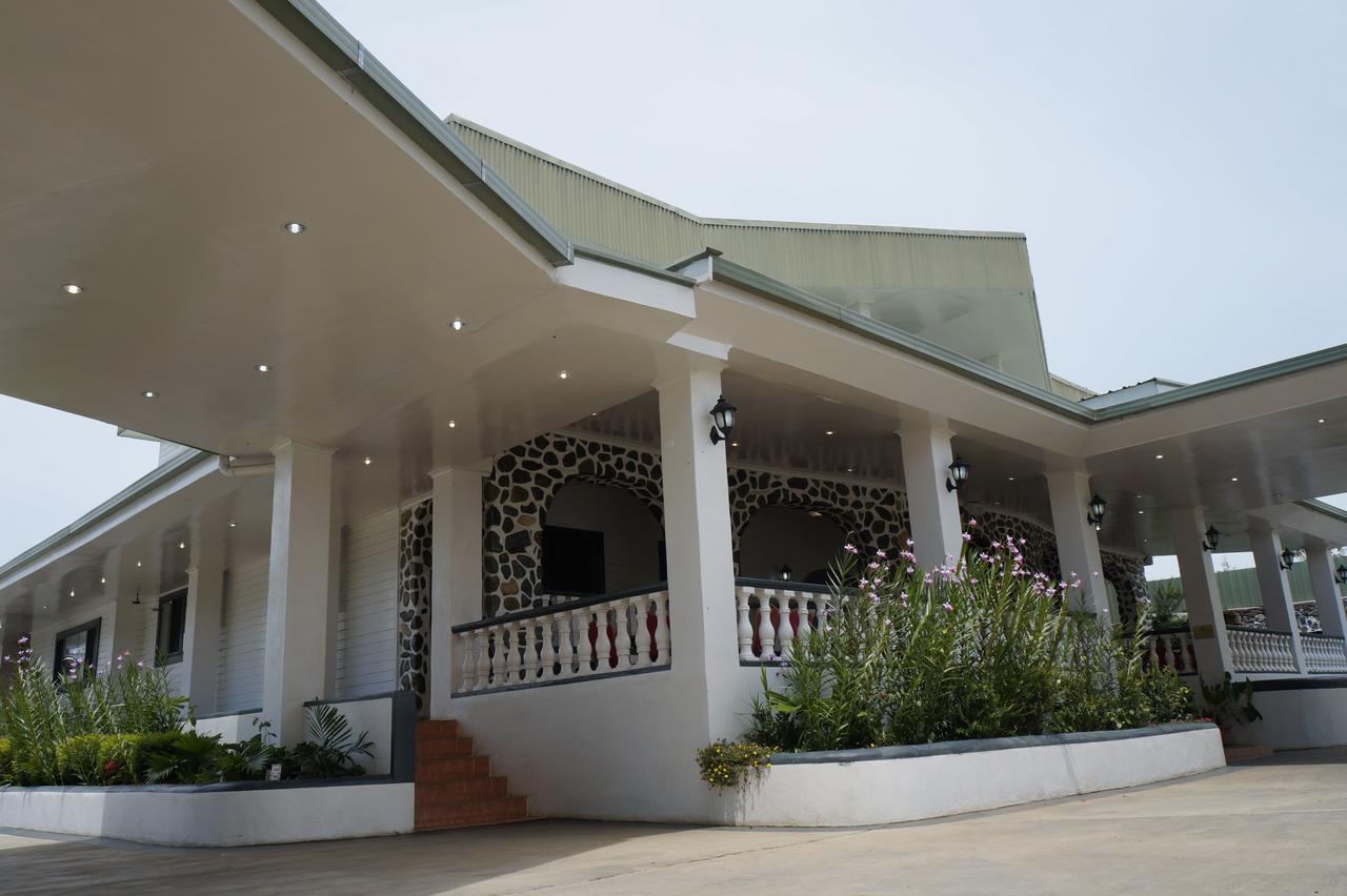Mcroyal Hotel Mount Hagen 外观 照片